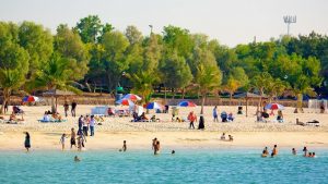 Al Mamzar Beach Park is the best places to visit free in sharjah